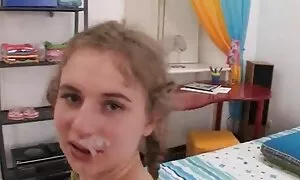 Omuvubuka akaaba olw ...